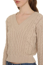 Carica l'immagine nel visualizzatore di Gallery, Pullover Okra in maglia a trecce
