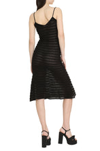 Carica l&#39;immagine nel visualizzatore di Gallery, Abito in maglia con applicazioni decorative
