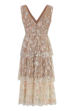 Carica l&#39;immagine nel visualizzatore di Gallery, Abito con paillettes
