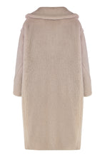 Carica l'immagine nel visualizzatore di Gallery, Cappotto in ecopelliccia Teddy Bear
