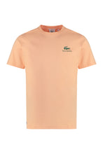 Carica l'immagine nel visualizzatore di Gallery, Lacoste x Sporty &amp; Rich - T-shirt Play Tennis con logo
