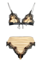 Carica l'immagine nel visualizzatore di Gallery, Bikini Travaillè con reggiseno a triangolo
