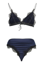 Carica l'immagine nel visualizzatore di Gallery, Bikini Travaillè con reggiseno a triangolo
