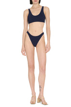 Carica l'immagine nel visualizzatore di Gallery, Bikini con reggiseno sporty
