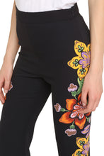 Carica l'immagine nel visualizzatore di Gallery, Pantaloni in viscosa stretch
