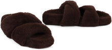 Carica l'immagine nel visualizzatore di Gallery, Slides in shearling
