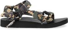 Load image into Gallery viewer, Trekky Print sandals
