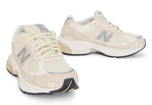 Carica l'immagine nel visualizzatore di Gallery, Sneakers Basse 2010 in suede e mesh
