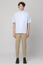 Carica l'immagine nel visualizzatore di Gallery, Camicia a righe
