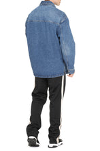 Load image into Gallery viewer, Overshirt in denim
