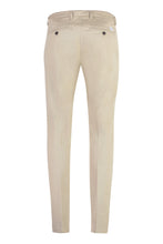 Carica l'immagine nel visualizzatore di Gallery, Pantaloni chino Mike in cotone
