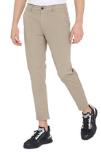 Carica l'immagine nel visualizzatore di Gallery, Pantaloni chino Prince in cotone stretch
