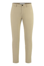Carica l'immagine nel visualizzatore di Gallery, Pantaloni chino Prince
