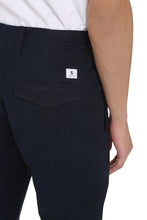Carica l'immagine nel visualizzatore di Gallery, Pantaloni chino in cotone
