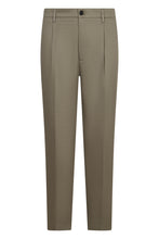 Load image into Gallery viewer, Slim fit chino trousers
