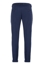 Carica l'immagine nel visualizzatore di Gallery, Pantaloni chino Gaubert in cotone stretch
