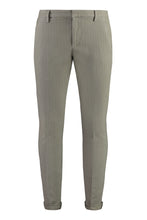 Carica l'immagine nel visualizzatore di Gallery, Pantaloni chino Gaubert in cotone
