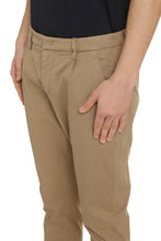 Carica l'immagine nel visualizzatore di Gallery, Pantaloni chino Gaubert in cotone
