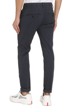 Carica l'immagine nel visualizzatore di Gallery, Pantaloni chino Gaubert in cotone
