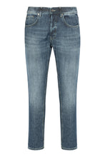 Carica l'immagine nel visualizzatore di Gallery, Jeans carrot-fit Dian
