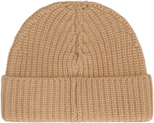 Carica l'immagine nel visualizzatore di Gallery, Cappello in maglia a coste

