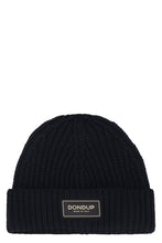 Carica l'immagine nel visualizzatore di Gallery, Cappello in maglia a coste
