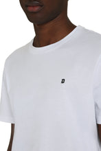 Carica l'immagine nel visualizzatore di Gallery, T-shirt girocollo in cotone
