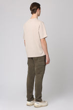Carica l'immagine nel visualizzatore di Gallery, T-shirt girocollo in cotone
