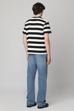 Carica l'immagine nel visualizzatore di Gallery, T-shirt in cotone a righe
