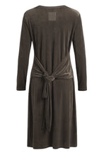 Load image into Gallery viewer, Long dress with a wide neckline
