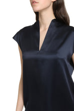 Carica l'immagine nel visualizzatore di Gallery, Blusa in seta
