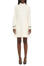 Carica l&#39;immagine nel visualizzatore di Gallery, Abito in Crêpe Couture
