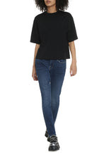 Carica l'immagine nel visualizzatore di Gallery, T-shirt girocollo in cotone
