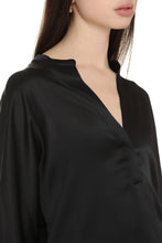 Carica l'immagine nel visualizzatore di Gallery, Blusa in seta
