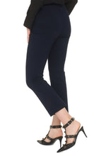 Load image into Gallery viewer, Cropped pants
