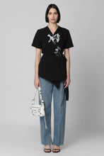 Carica l'immagine nel visualizzatore di Gallery, Blusa Wrap in cotone
