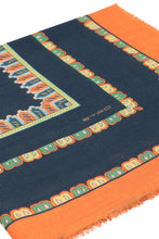 Carica l'immagine nel visualizzatore di Gallery, Scialle in misto cashmere
