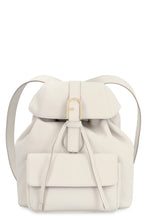 Carica l'immagine nel visualizzatore di Gallery, Zaino Furla Flow S in pelle
