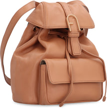 Carica l'immagine nel visualizzatore di Gallery, Zaino Furla Flow S in pelle
