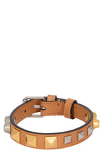 Carica l'immagine nel visualizzatore di Gallery, Bracciale Rockstud in pelle
