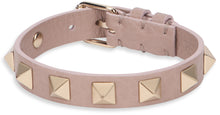 Carica l'immagine nel visualizzatore di Gallery, Bracciale Rockstud in pelle
