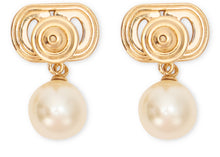 Load image into Gallery viewer, Earrings with Pendant Pearl
