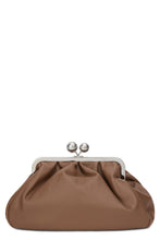 Carica l'immagine nel visualizzatore di Gallery, Borsa a mano Pasticcino Bag media in montone
