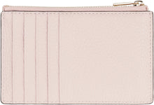 Carica l'immagine nel visualizzatore di Gallery, Portacarte Furla Camelia in pelle
