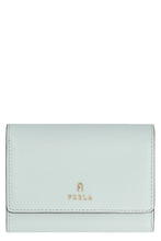 Carica l'immagine nel visualizzatore di Gallery, Portafoglio Furla Camelia M in pelle
