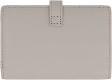 Load image into Gallery viewer, Furla Flow Leather wallet
