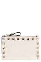 Load image into Gallery viewer, Rockstud leather card holder
