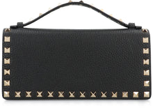 Carica l'immagine nel visualizzatore di Gallery, Wallet on chain Rockstud in pelle
