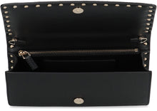 Carica l'immagine nel visualizzatore di Gallery, Wallet on chain Rockstud in pelle
