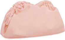 Carica l'immagine nel visualizzatore di Gallery, Cloud Clutch in pelle
